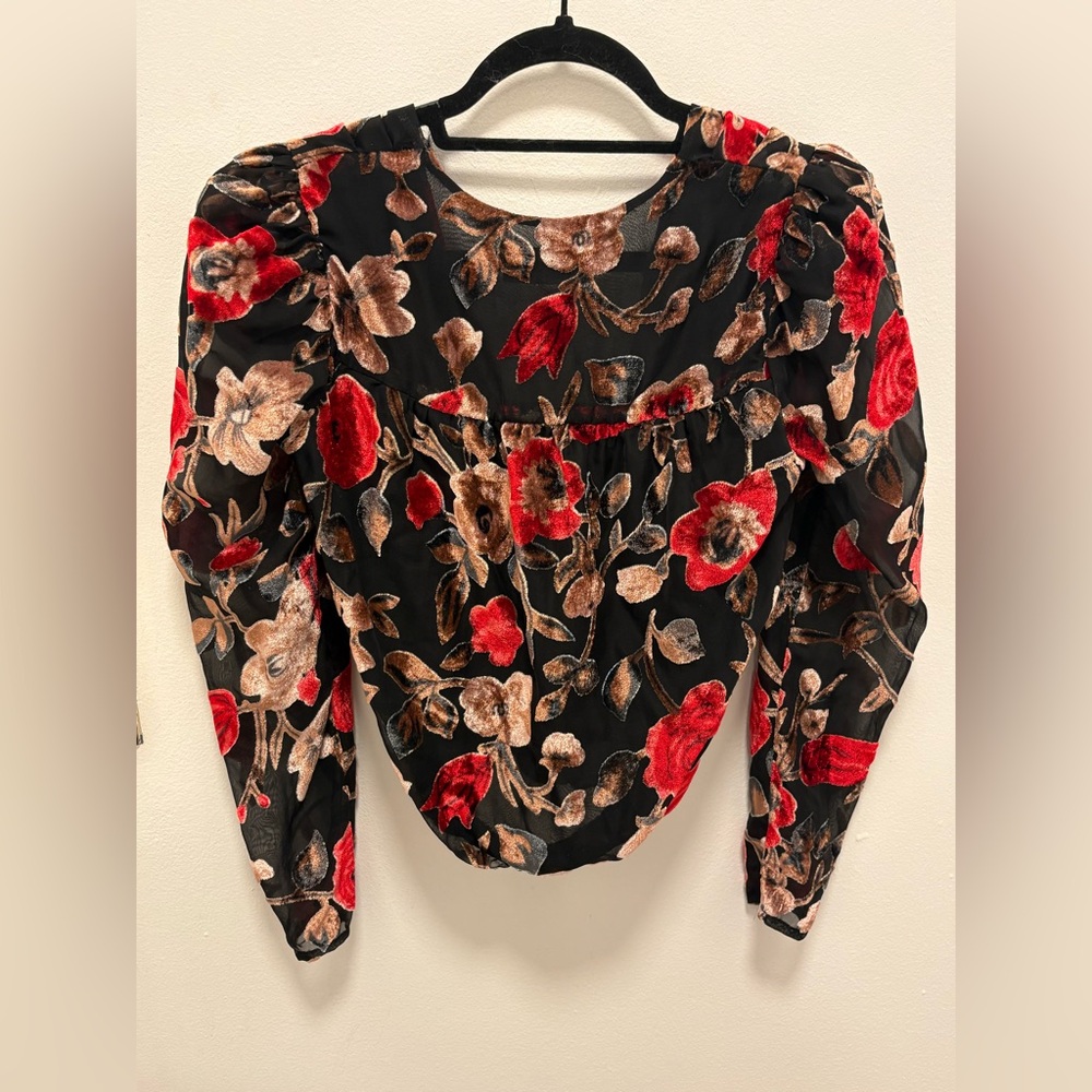 VICI FLORAL VELVET BLOUSE - Picture 4 of 4